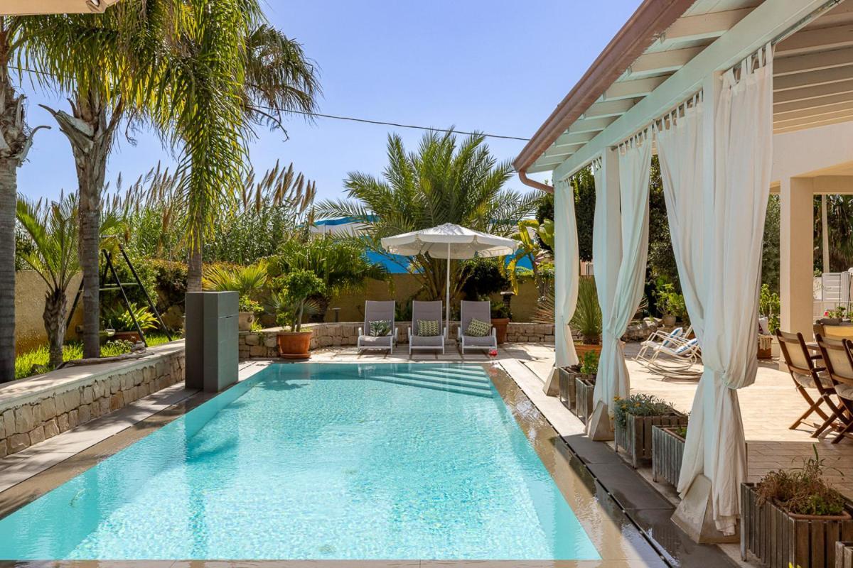 Villa Zamia Con Piscina Santa Maria Del Focallo Dış mekan fotoğraf