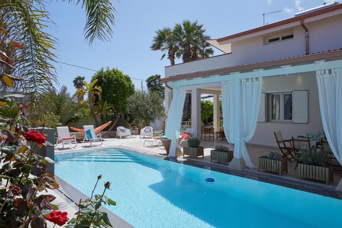 Villa Zamia Con Piscina Santa Maria Del Focallo Dış mekan fotoğraf